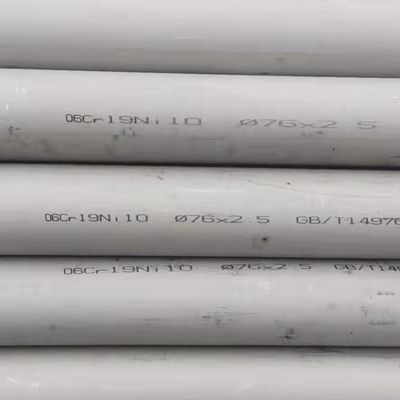 Low Carbon 304L Stainless Steel Seamless Tube SCH40 DN10-300 In 6m Length