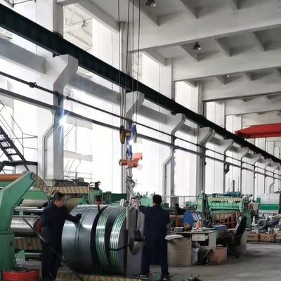 Cold Rolled 201 Stainless Steel Sheet 0.3 - 3.0mm 2B HL 8K Finishing with PVC Film SS Sheet