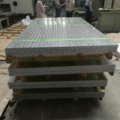 Hot Rolled Stainless Steel Chequer Plate 201 304 310S 316L 321 ASTM EN GB Standard