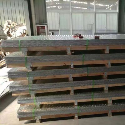 0.5mm 1mm Checkered Plate Stainless Steel Cold Rolled 201 202 304 310 316L