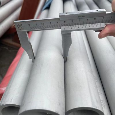 Hot Rolled Duplex 2205 / 1.4462 Stainless Steel Pipe For Chemical Seamless DN400