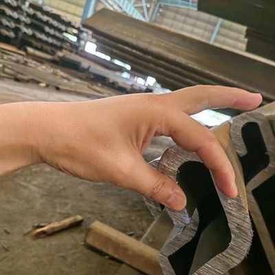 Larssen Steel Sheet Pile Sy290 Sy390 Used Black Color Piling Hot Rolled U Shaped