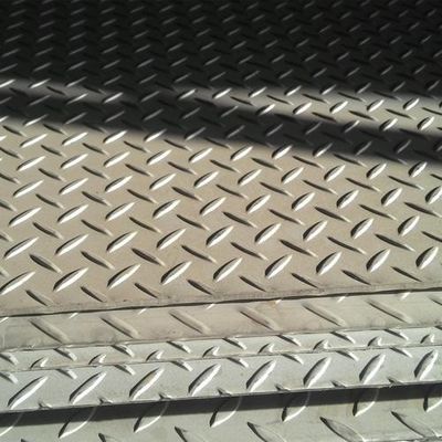 AISI304 AISI316L Stainless Steel Checkered Plate Anti-slip Stainless Steel Sheet