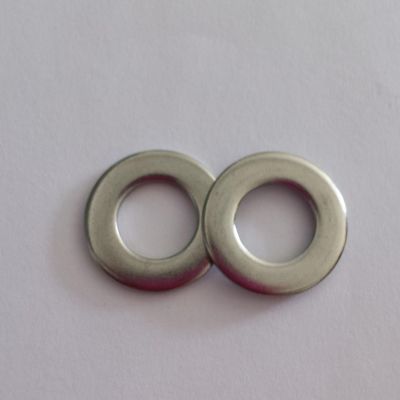 DIN125 zinc plated grade 4 flat washer factories bolts M6-M30 Square Washers