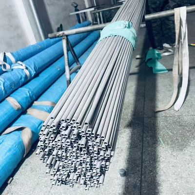 AISI 904L SUS904L 1.4539 Stainless Steel Pipe And Tubes DN10 - DN300 In 6m Length