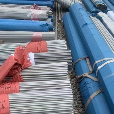 AISI310S Polished Hairline Ss Round Seamless Pipe In Petroleum And Chemical