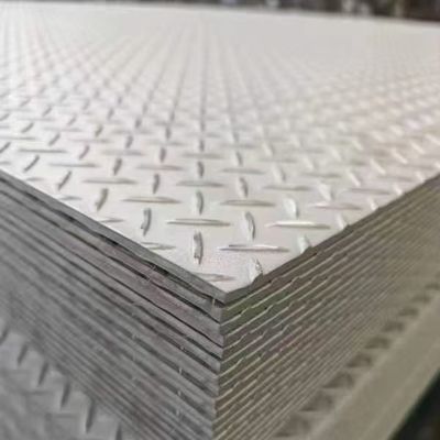 AISI 304 Smooth Backside Anti-Slip stainless steel checkered plate From TISCO