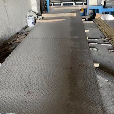201 304 316L Anti Slip Checkered Plate Stainless Steel Thickness 0.5 - 8.0mm