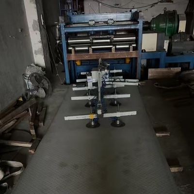 Hot Rolled Stainless Checker Plate 3mm 4mm 5mm 6mm 8mm For Floor