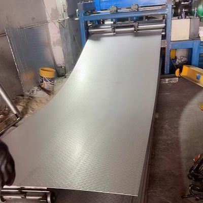 Hot Rolled Cold Rolled Checkered Stainless Steel Plate Anti Slipping