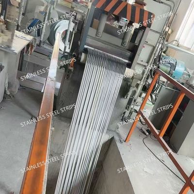 2205 Duplex Stainless Steel Strip High Corrosion Resistance For Industrial