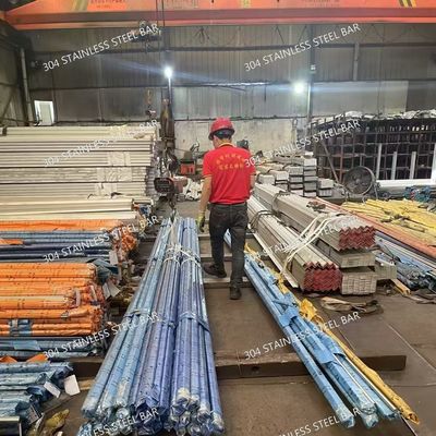 304 Stainless Steel Bright Round Bar High Polished Surface, ASTM A276 Certified