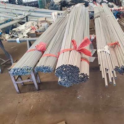904L Stainless Steel Round Pipe Ideal for Chemical and Petrochemical Applications