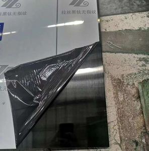 Gold Mirror and Black Mirror Cold Rolled Stainless Steel Sheet for Decorative Applications