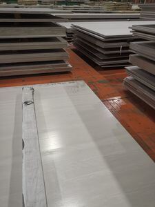 Cold Rolled Bright Surface 304 Stainless Steel Sheet Corrosion Resistant for Industrial Applications