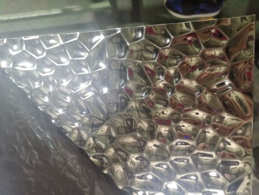 304 Stainless Steel Cold Rolled Polished Surface Embossed Checkered Plate for Press Stamping
