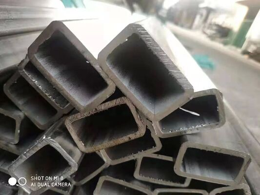 SUS304 Stainless Steel Square Tube with Polished Surface and 30*30-300*300 Specifications