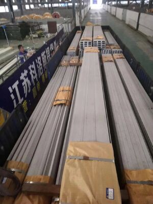 Hot Rolled Bright Surface Stainless Steel Channel Bar U Channel Bar 30*30-100*100mm