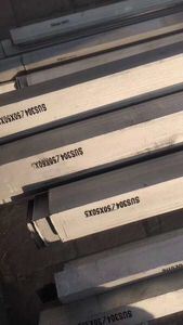 Hot Rolled 304 316L 310S 2205 Stainless Steel Angle Bar in 30*30-100*100 Sizes