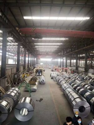 DX51D+Z120 Hot Dipped Galvanized Steel Coil for Garage Doors and Construction