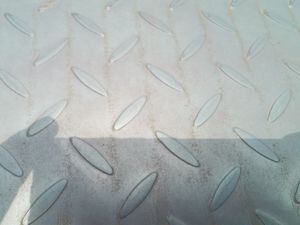 Hot Rolled ASTM A36/A36m Checkered Plate 6mm Thickness for Construction and Industrial Use