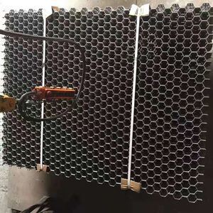 Grade 304 410S 310S 321 Stainless Steel Tortoise Shell Net with Twill Weave in 40*40mm and 50*50mm Sizes