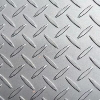 4ft*8ft  5ft*20ft Hot Rolled Cold Rolled SS304 Checkered Plate For Anti Slip Floor