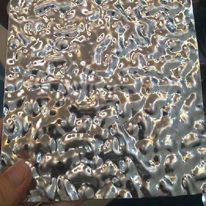 AISI304 Water Ripple Stainless Steel Sheet 0.3 - 3.0mm Thickness Mirror Surface for Decoration Application