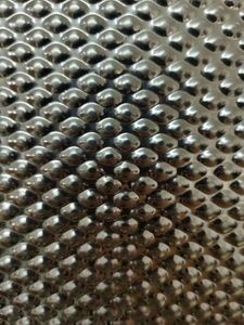 304 Grade Hot Rolled Polished Surface Stainless Steel Sheet and Checkered Plate with Embossed Design