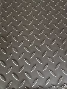 SUS304 Hot Rolled Stainless Steel Checker Plate Anti-Slip Chequered Plate for Industrial Flooring