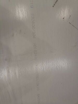 ASTM A240 Hot Rolled 304 Stainless Steel Plate with Polished Surface for Industrial Applications