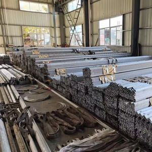 Hot Rolled 201 304 316L 310S 2205 Stainless Steel Angle Bar 30*30-100*100 Equal Angle SS Bar