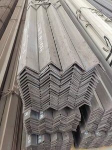 Q235B SS400 Angle Bar 100*100*6mm Steel Angle with 6m Length for Structural Applications