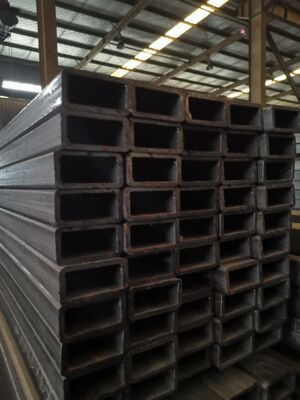 S355JR S355J0 S355J2 Square Steel Pipe and Square Tube with Black Surface in 30*30-300*300 Sizes