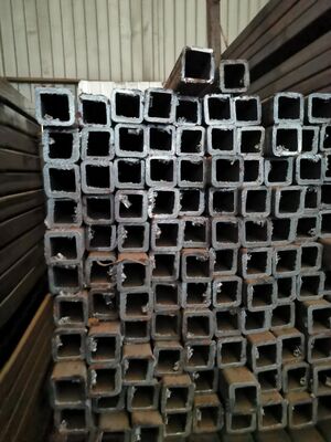 S355JR S355J0 S355J2 Square Steel Pipe and Square Tube with Black Surface in 30*30-300*300 Sizes