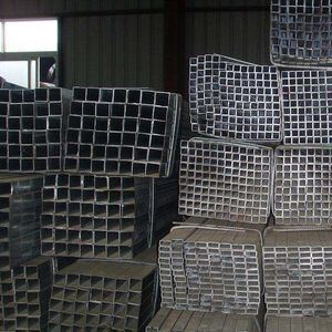 Black Surface Treatment Square and Rectangular Steel Pipes with 30*30-500*500 Size Range for Pipeline Transport