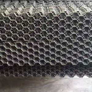 Corrosion Resistant 304 316L 2205 Stainless Steel Tortoise Shell Net with 1.0 - 2.0mm Thickness for Boiler Applications
